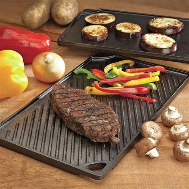 Cast Iron Reversible Grill/Griddle
– Laurel Mercantile